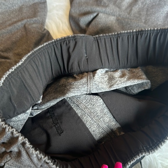 Lululemon Athletica Gray Track Pants Tapered Fit - Picture 13 of 14